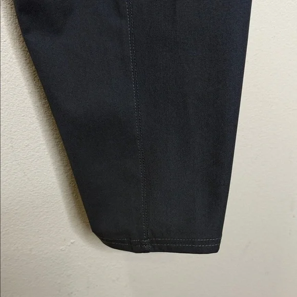 Vuori Men's The Rise The Shine Performance Pants - Charcoal Grey (V431) - Picture 5 of 11